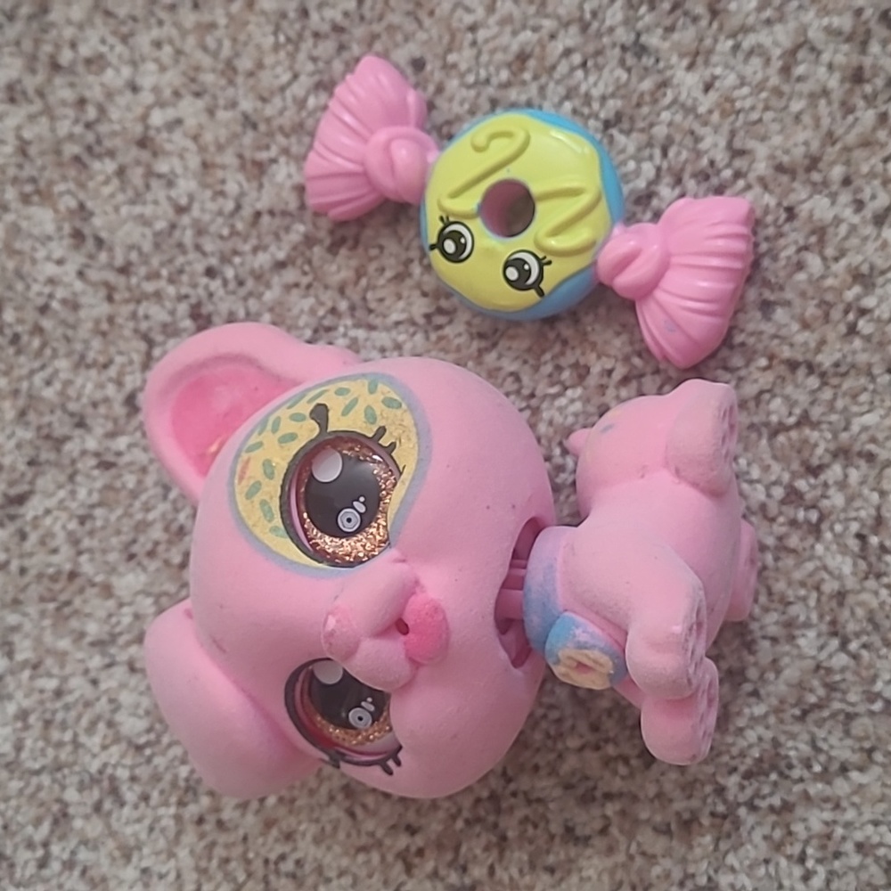 Bobblehead cat toy